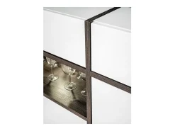 Aparador baixo, bar CRISS + LED. Vitrina, armário para objetos decorativos, moderno e design para a sua sala de estar.