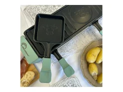 Aparelho de raclette Little Balance para 4 pessoas 800W com grill, placa antiaderente removível e acessórios em madeira