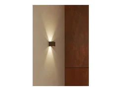 Aplique LED branco IP54 6,8W com aletas ajustáveis ​​4000k