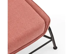 Apoio para os pés em tecido coral com estrutura metálica 69x43 h45