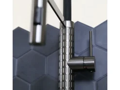 Architek Misturadora de lavatório com chuveiro móvel em metal cinzento Essebagno