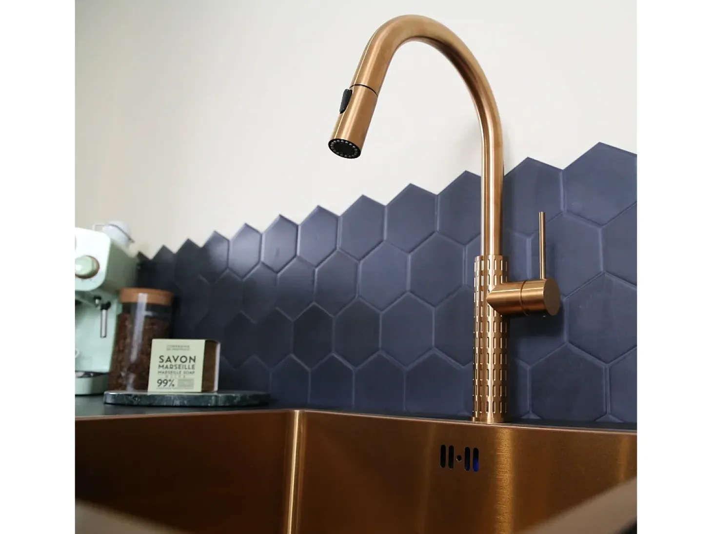 Architek Misturadora de lavatório com chuveiro extraível cobre escovado Essebagno