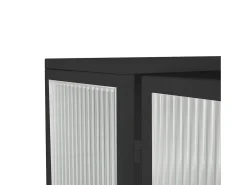 Armário de parede em estilo retrô com portas de vidro e prateleiras removíveis, ideal para salas de jantar e salas de estar, na cor preta.
