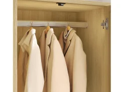 Armário 120x50x180cm - Prateleiras abertas e varões de roupa - con 2 portas e 2 gavetas de rattan - exterior de carvalho - estilo rústico - Natural