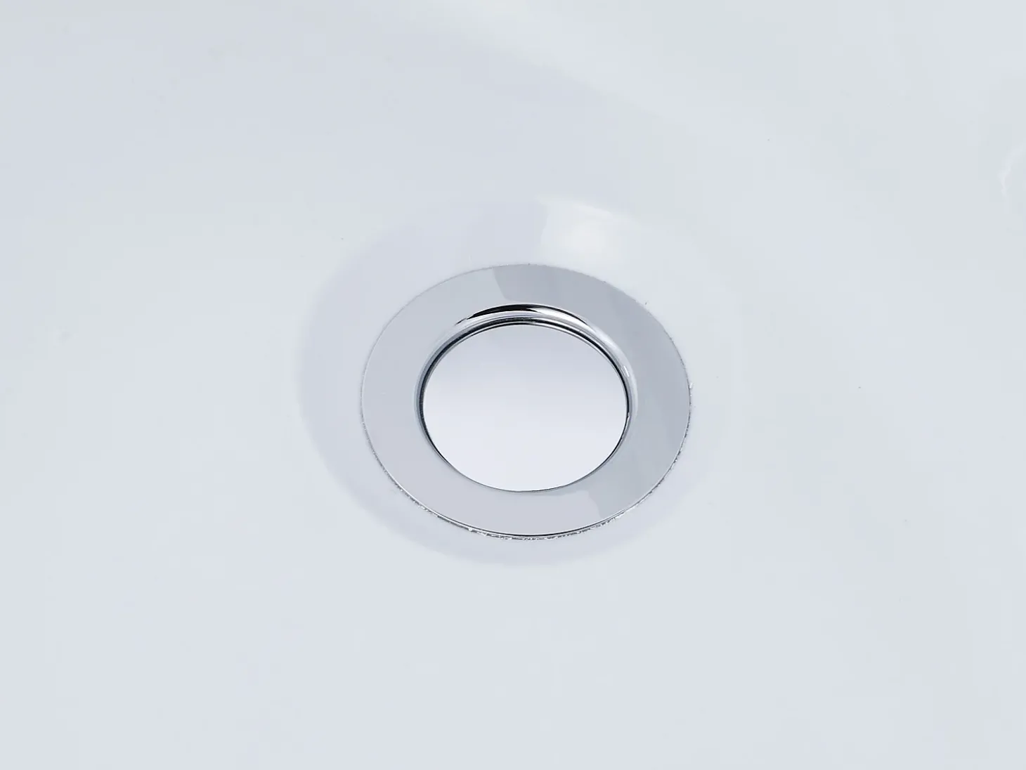Banheira oval PICCOLA 1 lugar de 240L, acrílico reforçado