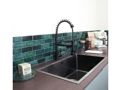 Big Pro Misturadora de lavatório com chuveiro móvel preta Essebagno