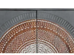 Buffet em metal cinza e marrom.