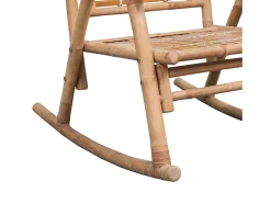 Cadeira de balanço de bambu