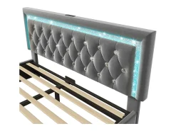 Cama com baú estofada 140x200cm de veludo - com iluminação LED - com portas USB e Tipo-C - com somier de ripas - Cinza​ (sem colchão)