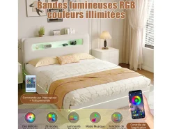 Cama de 140x200 cm em veludo bege com LEDs integrados, cabeceira com arrumação e sistema hidráulico.