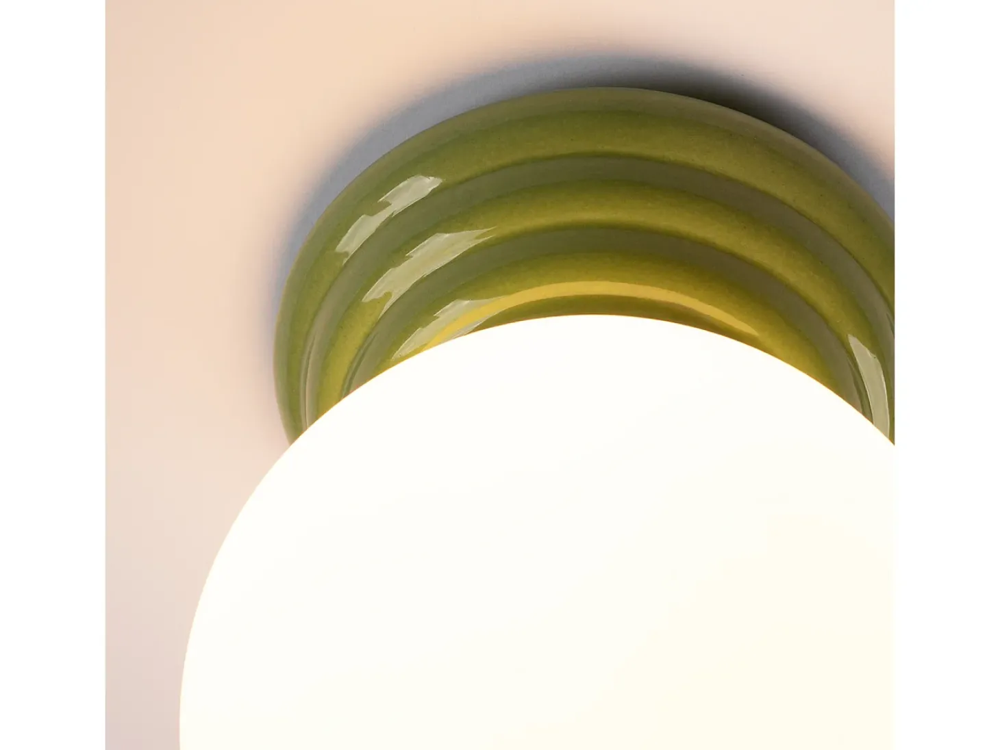 Candeeiro de teto Zori minimalista, cerâmica vidrada/vidro - 1 lichtbronnen - L.12 x H.12 cm - verde-oliva