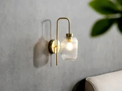 Candeeiro em metal e vidro canelado - L. 25 x A. 41 cm - Dourada - LOUXOR