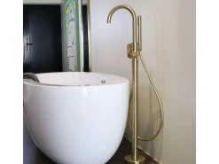 Charme II coluna mecânica de chão para ilha de banheira ouro escovado Essebagno