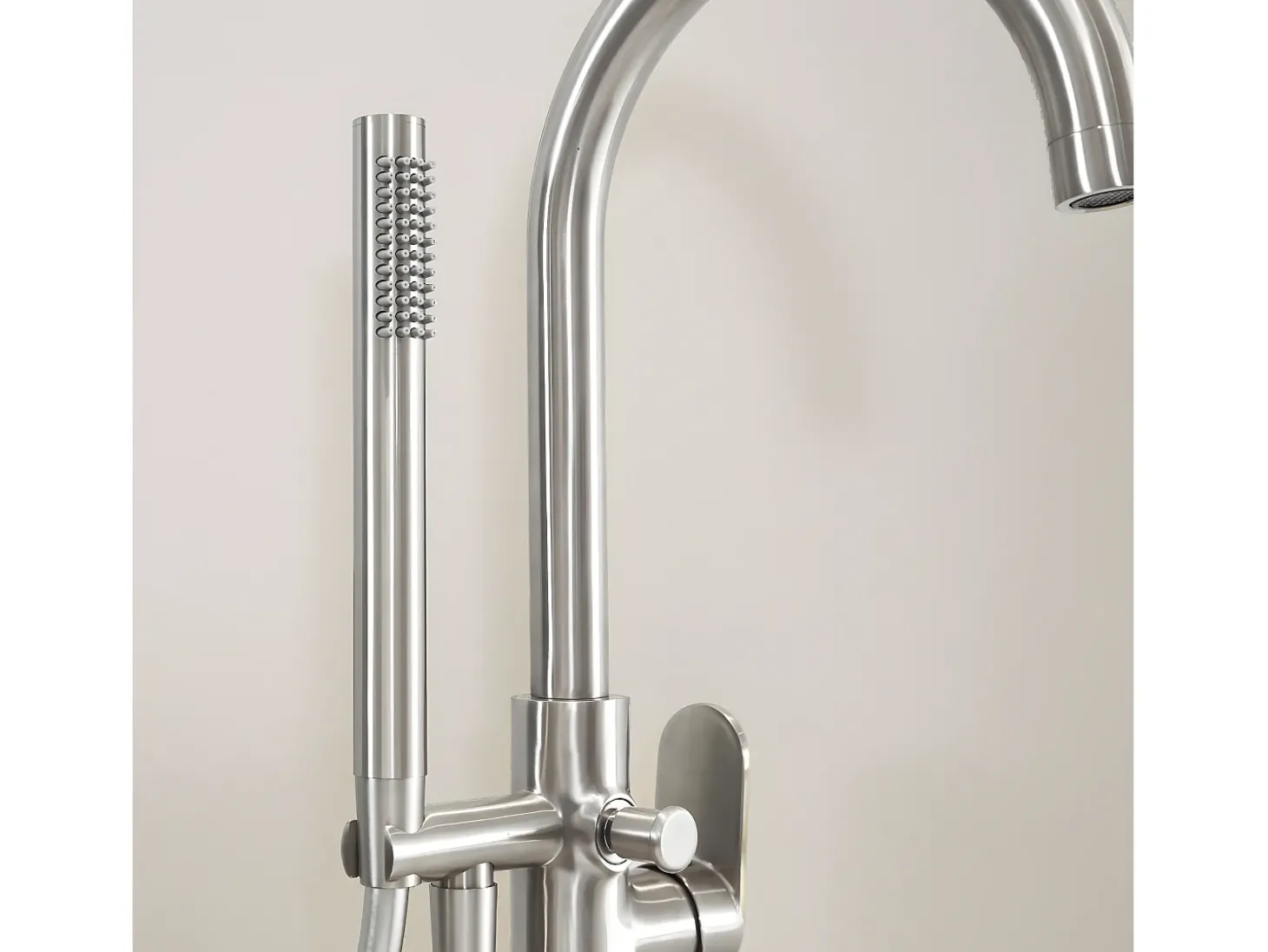 Charme II coluna mecânica de chão para ilha de banheira Acabamento tipo inox Essebagno