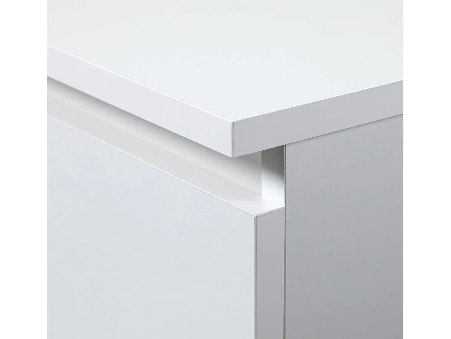 Cômoda Elegante K100 - 2 Portas & 3 Gavetas, Branco Matte