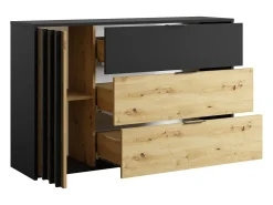 Cômoda TUNALO com 3 gavetas e 1 porta, nas cores preta e natural.