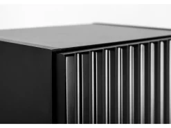 Coluna de casa de banho ranhurada FLOW 136 cm preto