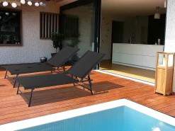 Conjunto de 2 espreguiçadeiras metálicas "Sublima" - 180 x 54 x 104 cm - Preto