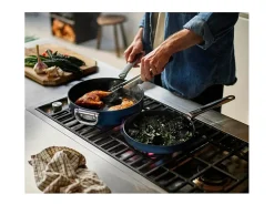 Conjunto de 2 frigideiras antiaderentes Space Folding Handle Ceramic Non-stick Joseph Joseph, ahorro de espacio, mangos plegables, aptas para indução, azul.