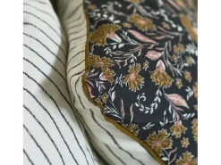 Conjunto de cama Marigold Indies 220x240 + 2 fronhas 63x63 100% algodão