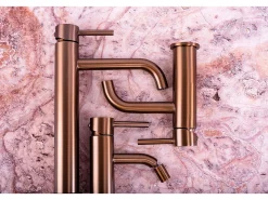 Conjunto De Duche Com Termóstato Rea Lungo Termostat Brush Copper