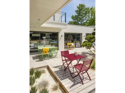 Conjunto de Jantar de Jardim em Alumínio para 2 Pessoas na Cor Vermelho Carmim