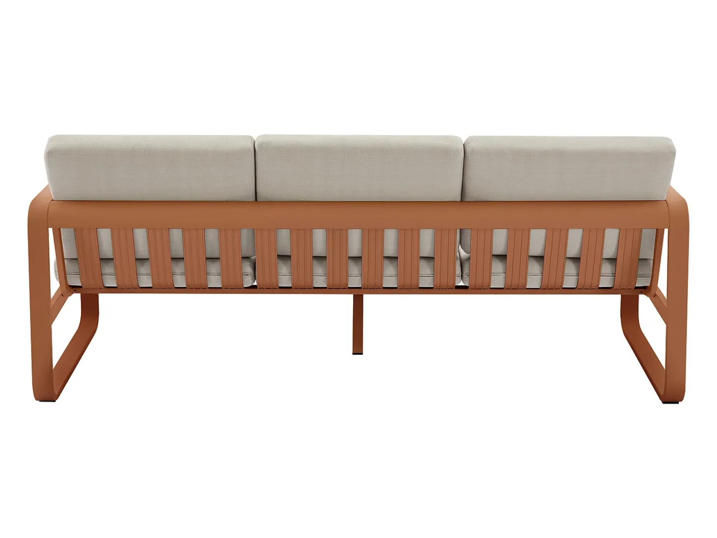Conjunto de jardim em alumínio: 1 sofá de 3 lugares e 1 mesa de centro - Acobreado com almofadas bege - LOMIA de MYLIA