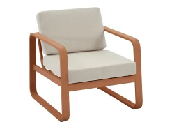 Conjunto de jardim em alumínio: 1 sofá de 3 lugares, 2 poltronas e 1 mesa de centro - Acobreado com almofadas bege - LOMIA da MYLIA