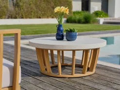 Conjunto de salão de jardim baixo de 5 lugares em madeira de acácia com tampo com efeito de betão