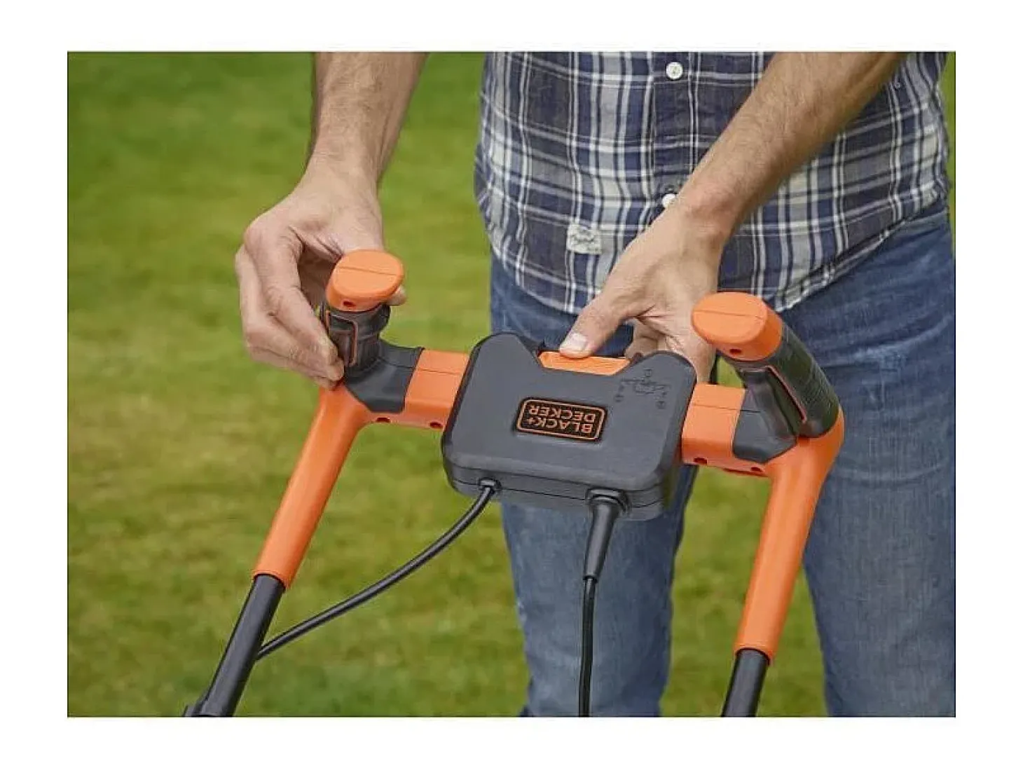 Cortador de relva BLACK & DECKER BEMW481BH 1800W 42cm Pega em forma de bicicleta
