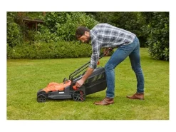 Cortador de relva BLACK & DECKER BEMW481BH 1800W 42cm Pega em forma de bicicleta