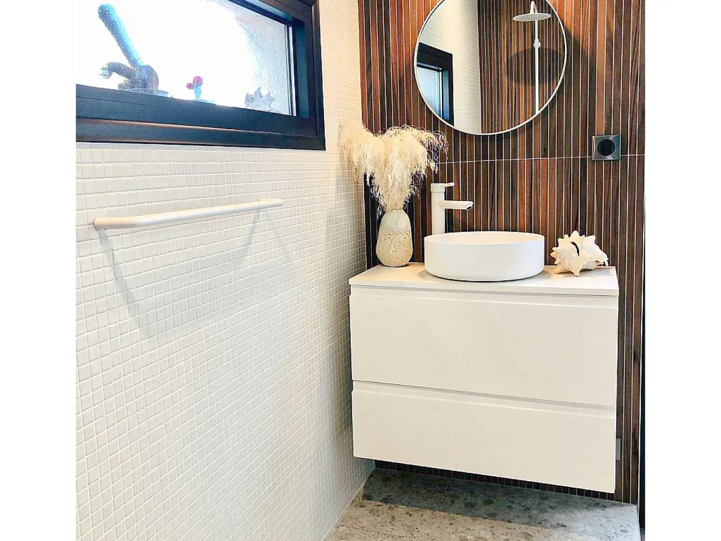 Deco Torneira para lavatório alto branco Essebagno