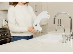 Desumidificador e purificador MeacoDry Arete® One 10 L: elimina a humidade, melhora a qualidade do ar, silencioso, eficiente e de baixo consumo.