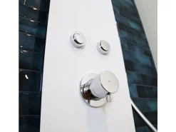Esseblack and White painel de duche mecânico branco Essebagno