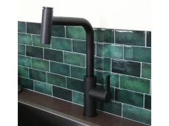 Essemano misturador para lava-loiça com chuveiro extraível preto Essebagno