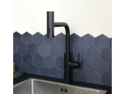 Esserain Misturadora de lavatório com chuveiro de mão extraível em preto mate Essebagno