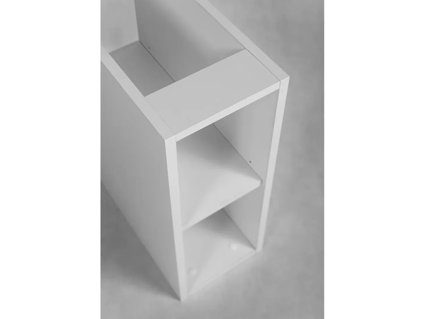 Estante / armário de casa de banho 20 cm branco