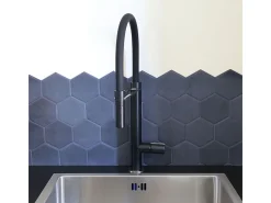 Exil Torneira misturadora de cozinha com ducha extraível preto e efeito aço inoxidável Essebagno