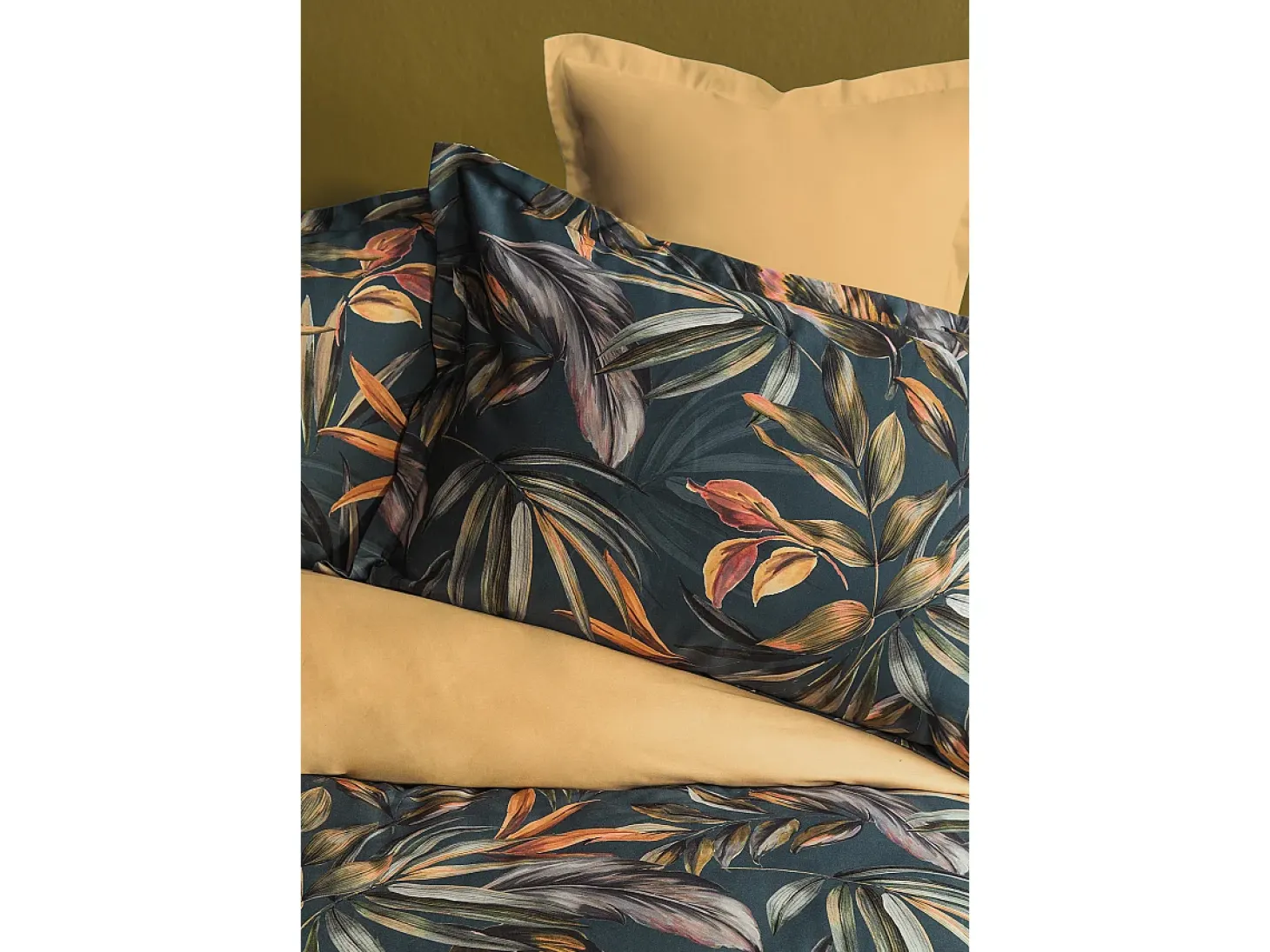 Jogo de cama para 2 pessoas 1 capa de edredão 240x220 cm+2 Fronhas 63x63 cm em cetim de algodão