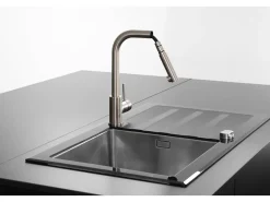 Kiwo misturador para lava-loiça com chuveiro extraível em aço inoxidável Essebagno