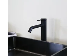 Lollipop Torneira para lavatório alto preto mate Essebagno
