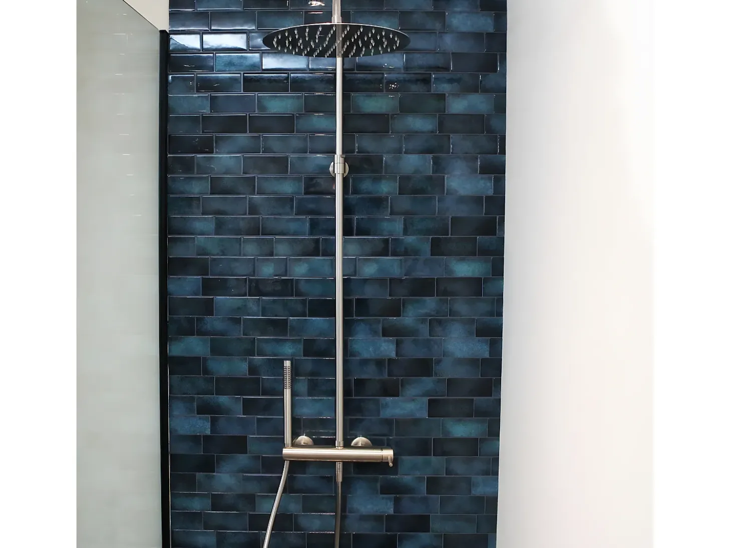 Luisa Coluna de duche mecânica estilo inox Essebagno