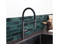 Magneto Misturadora monocomando de lavatório com chuveiro de mão cinza metálico Essebagno