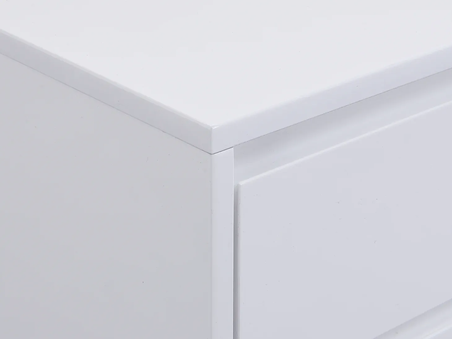 Mesa de cabeceira com 2 gavetas em MDF e metal lacado a branco e dourado - KORASA