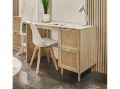 Mesa de estudo fabricada