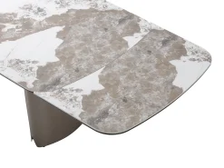 Mesa de jantar extensível de 6 a 10 pessoas em cerâmica, vidro temperado e metal bronze - Efeito mármore branco e cinza - FARUDI de Maison Céphy