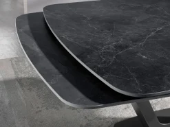 Mesa de jantar extensível barril oval mármore porcelânico e aço preto 1132 ANGEL CERDA