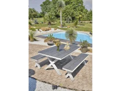 Mesa de jardim em alumínio com tampo em HPL