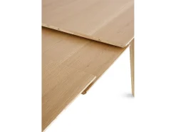 Mesa extensível 160/200x90 pés de hevea com tampo folheado a carvalho