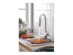 Misturador de cozinha GROHE Feel cromado com chuveiro e bico alto